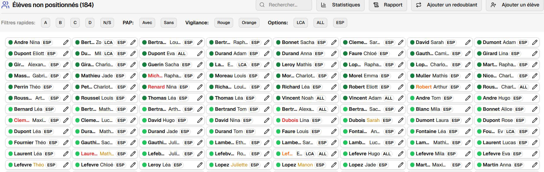 Section des élèves non positionnés avec filtres et cartes élèves